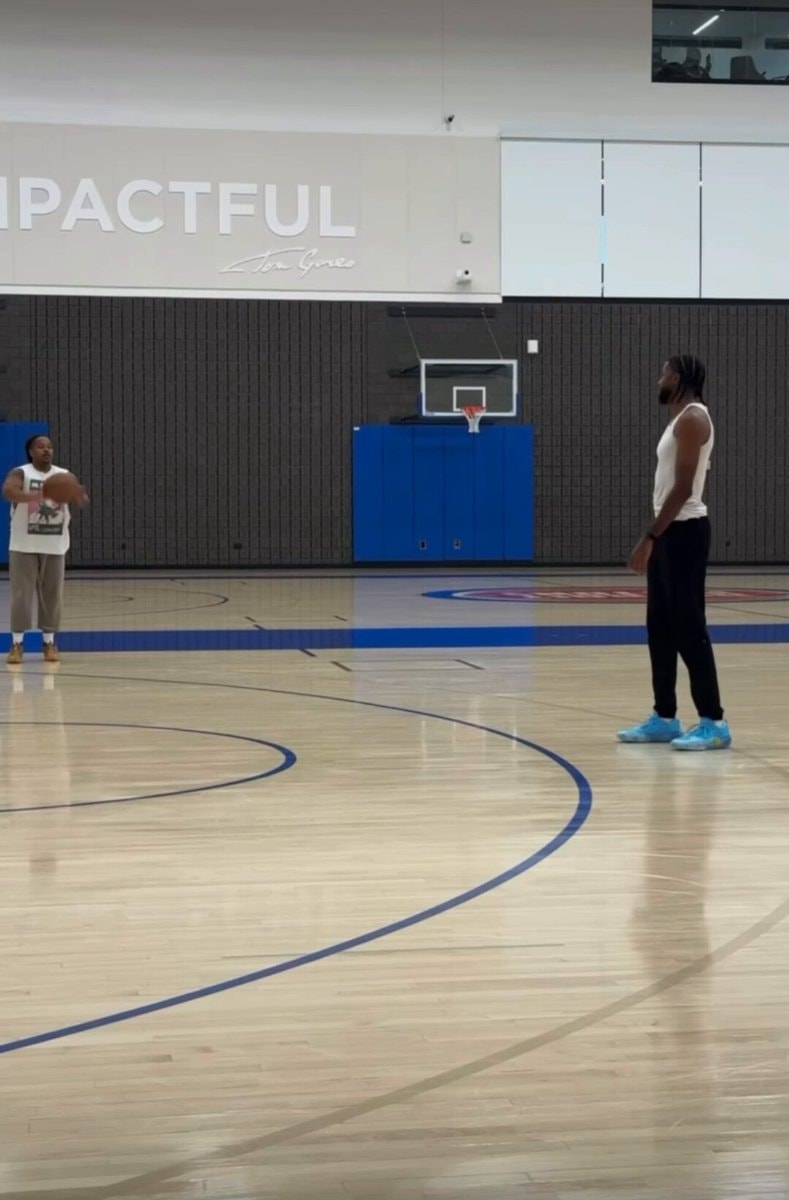 Isaiah Joe Pistons practice three-point shooting