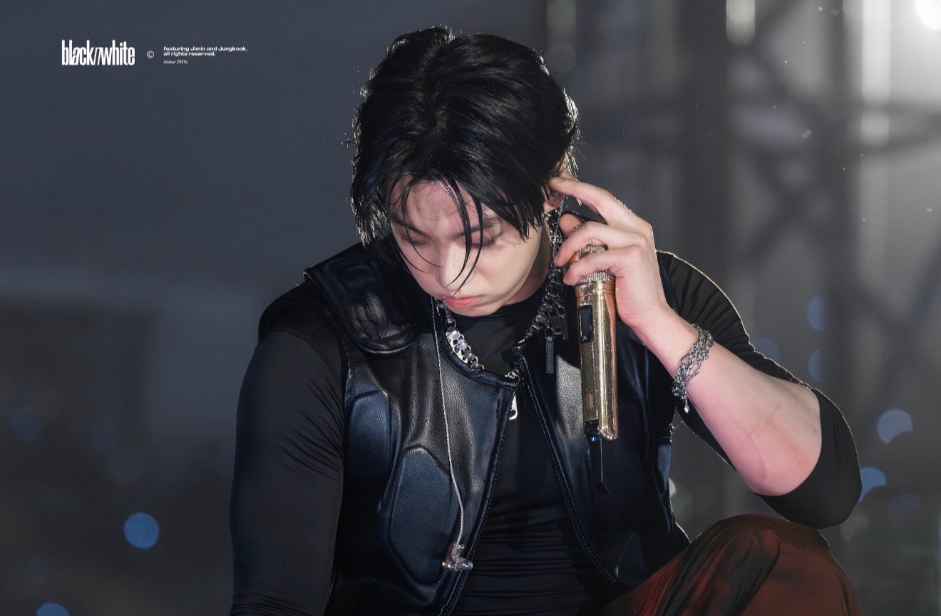 Jungkook boba eyes (photo 4 of 4)