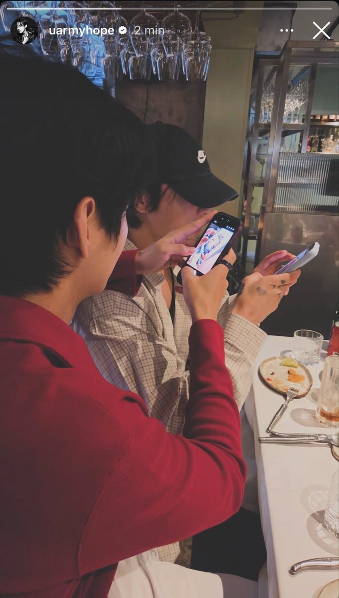 Jungkook roasted fish vhopekook (photo 3 of 3)