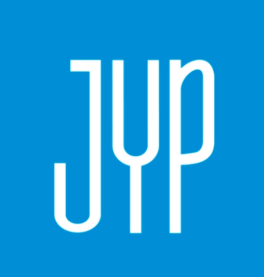 Jihyo 21 years JYP Entertainment (photo 2 of 2)
