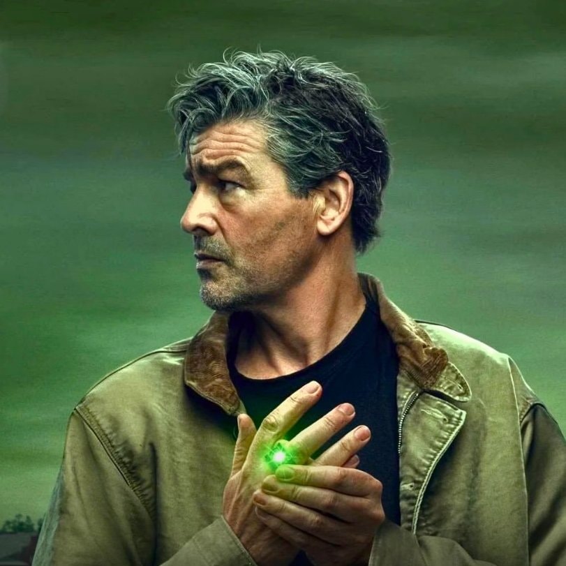 Ryan Reynolds Green Lantern returns to HBO Max (photo 2 of 2)