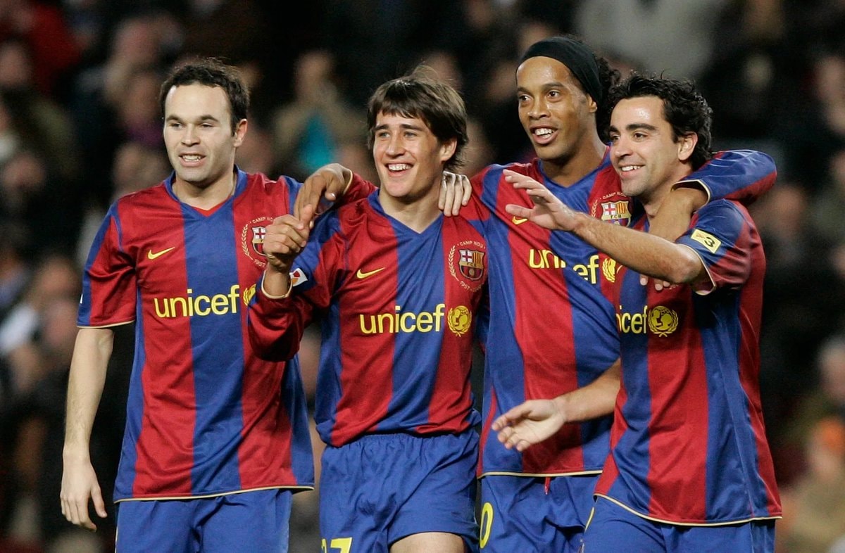 Ronaldinho Xavi Barcelona FC Ronaldinho Xavi Barcelona FC