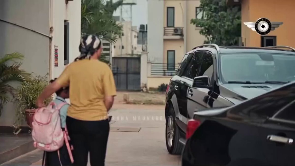 teacher arrives in Benz