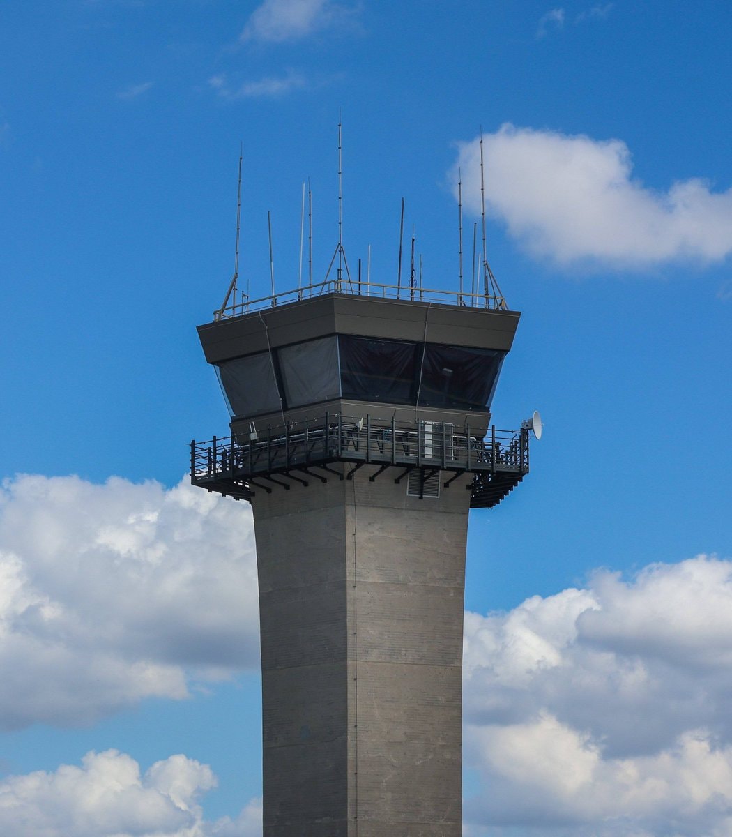 US hires over 2,000 gamers for air traffic control (photo 2 of 2)