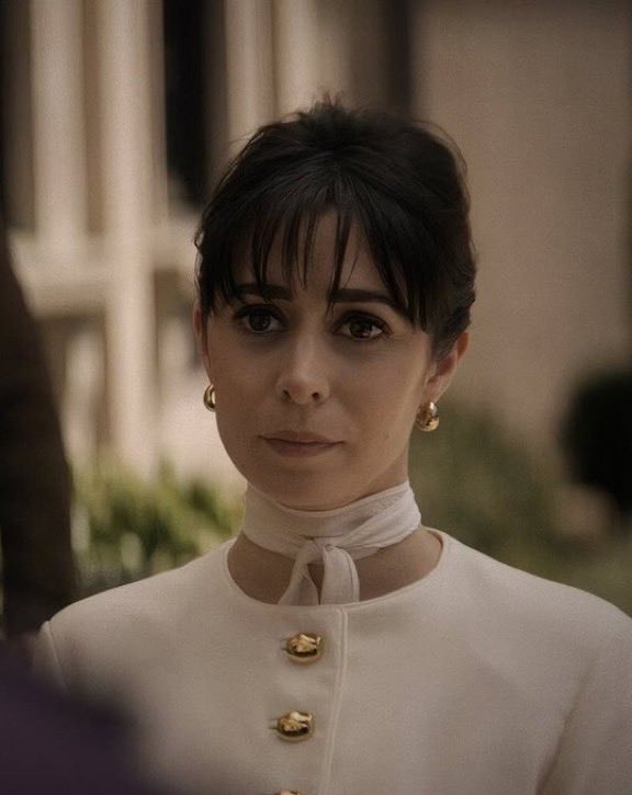 Cristin Milioti on THE BATMAN 2 (photo 1 of 2)