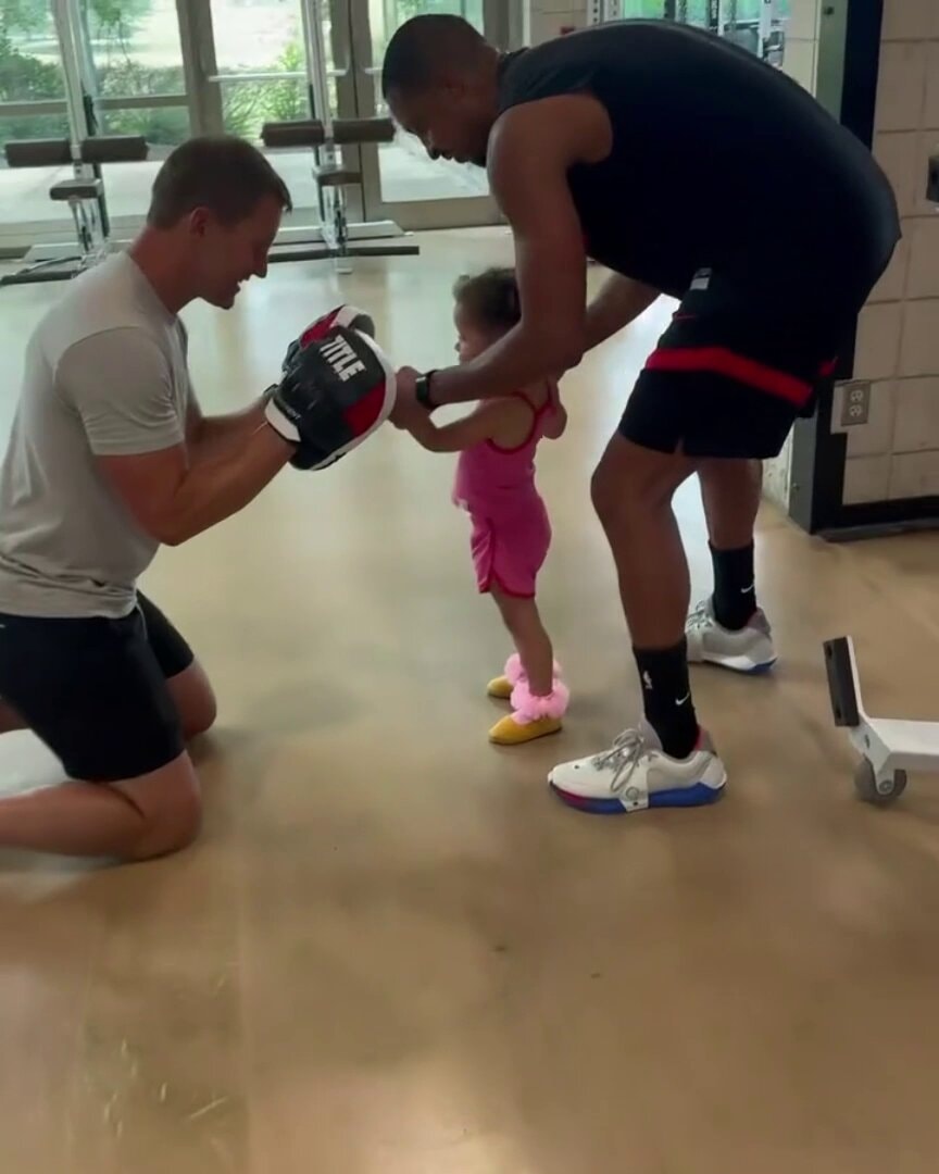 CJ McCollum daughter offseason training 🫶