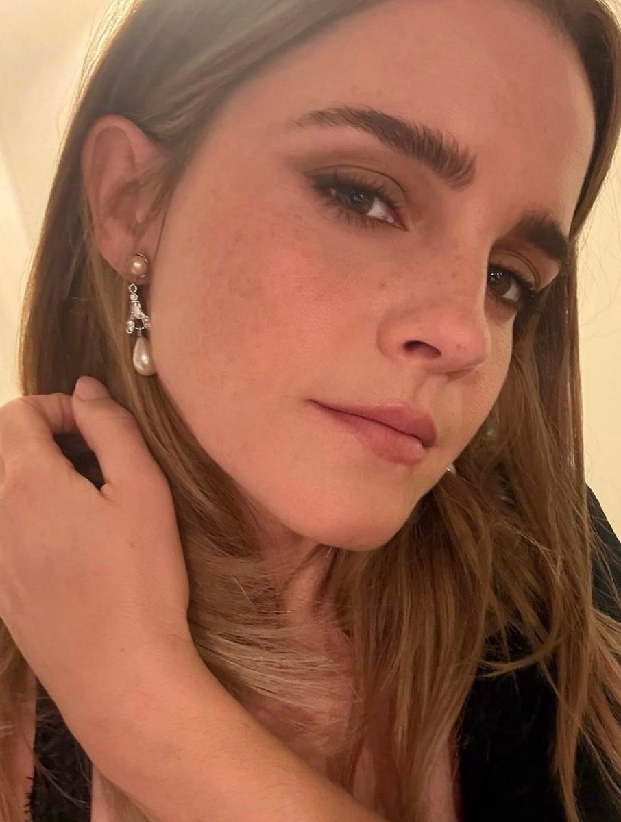 Emma Watson new photos Emma Watson new photos