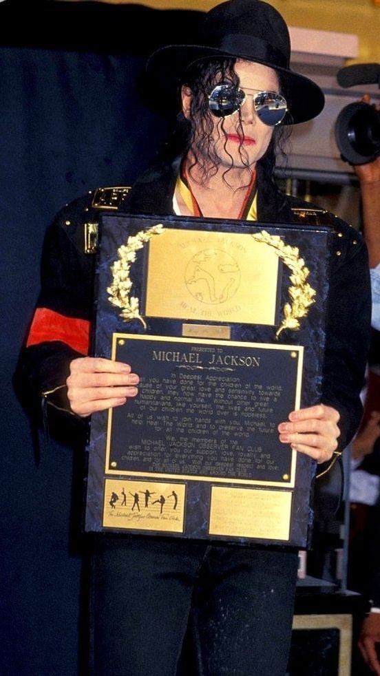 Michael Jackson Award Plaque (photo 3 of 4)