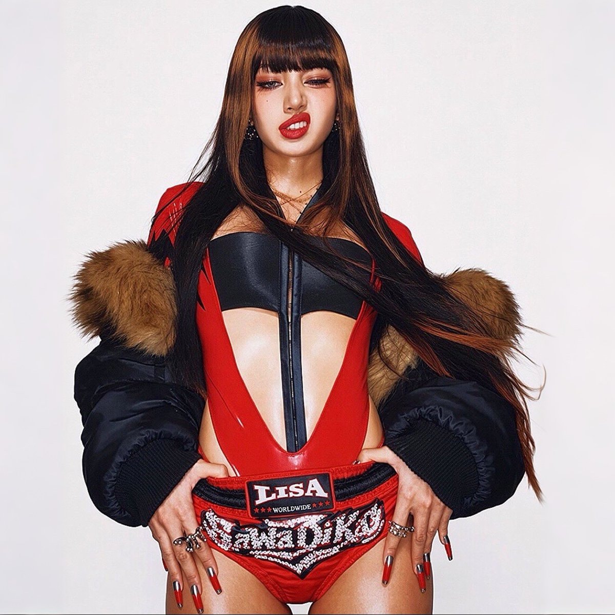 LISA SaWaDiKa YouTube record