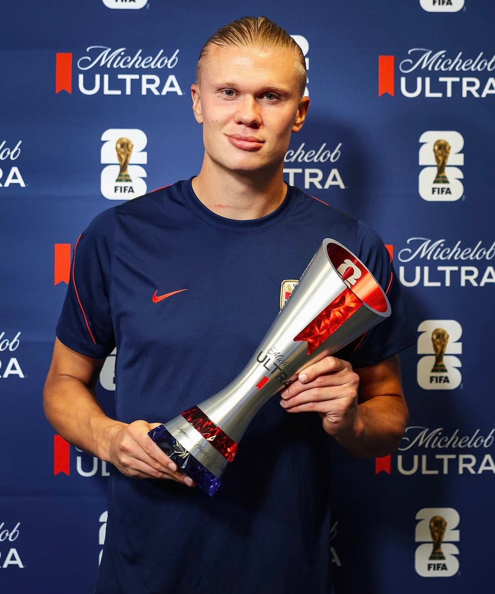 Erling Haaland birthday (photo 2 of 2)