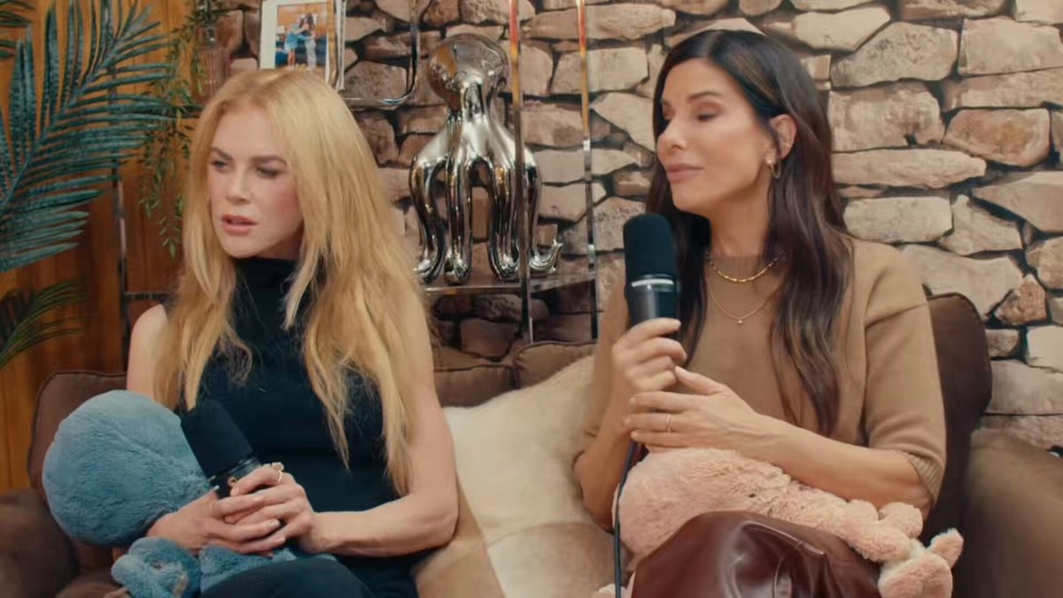 Sandra Bullock on Aliens and Nicole Kidman