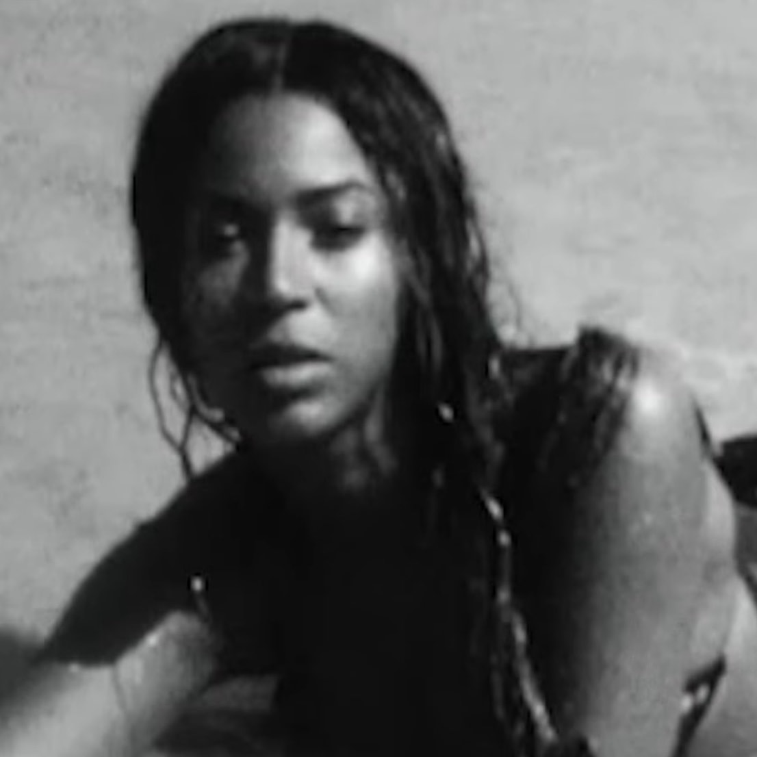 Beyoncé MORNING DEW DONK Apple Music #7 (photo 2 of 2)