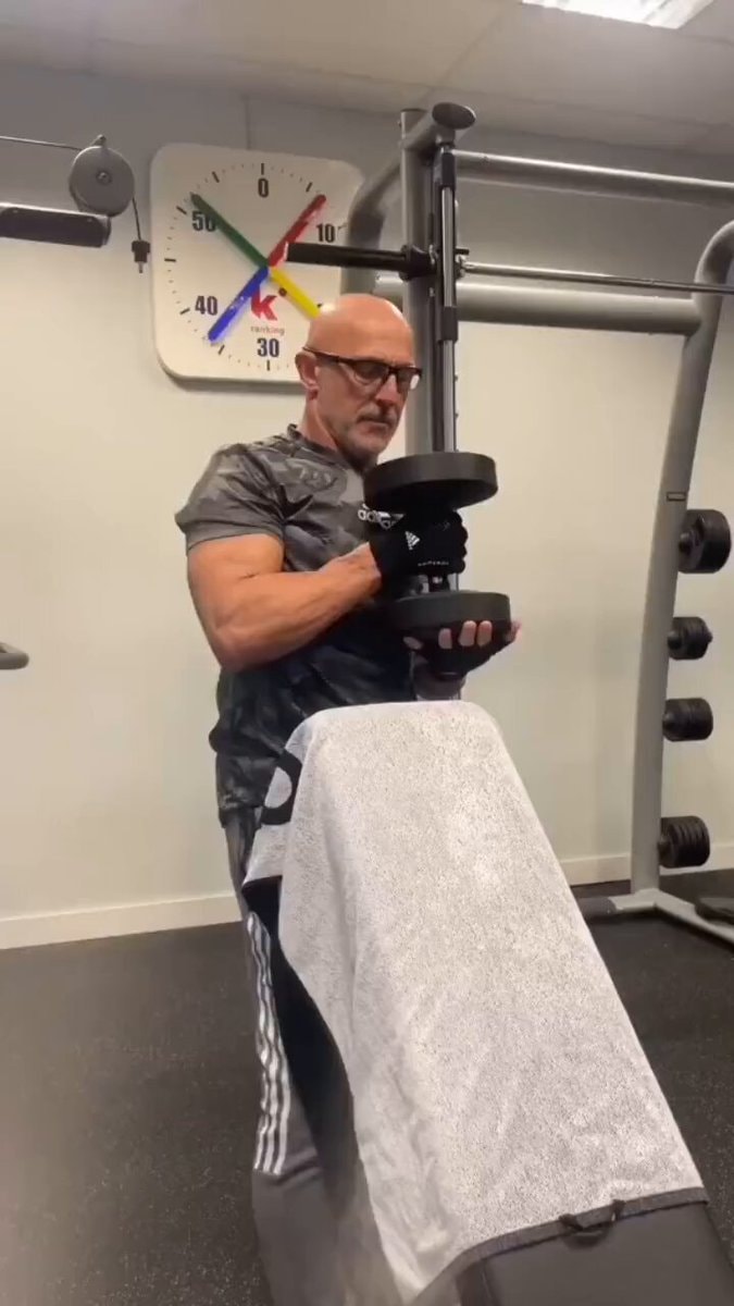 Luis de la Fuente gym 💪