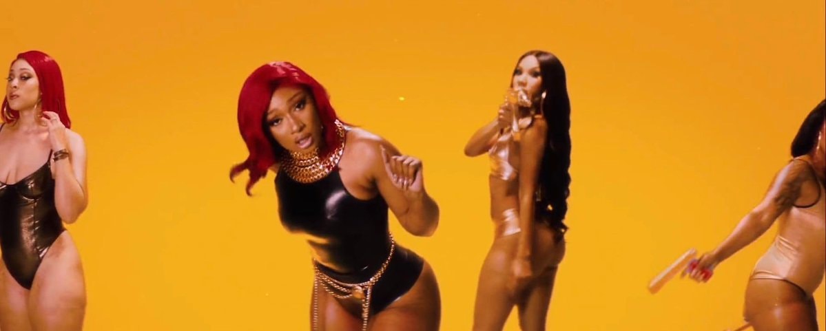 Megan Thee Stallion Realer (photo 2 of 4)