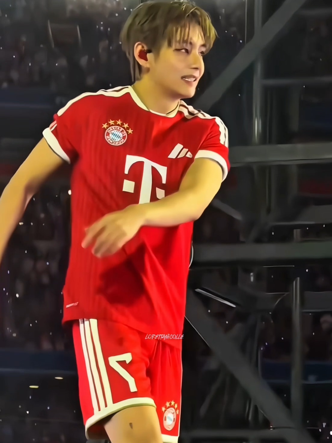 Taehyung FC Bayern Munich uniform