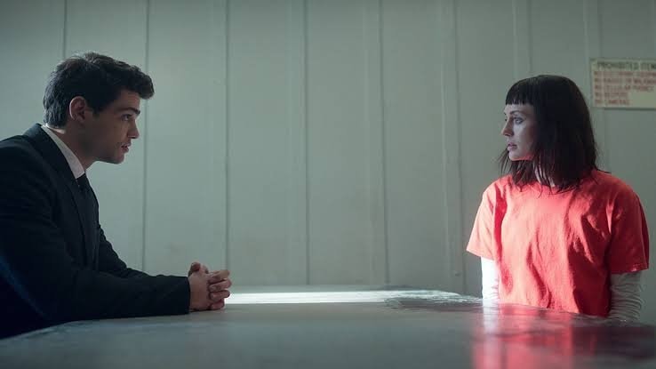 Netflix thriller scene (photo 4 of 4)