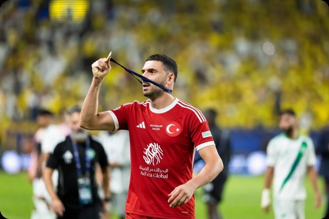 Merih Demiral Asian Champions League medal