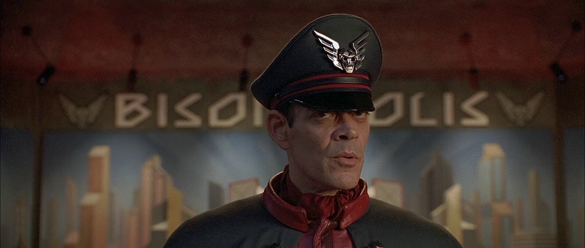 Raúl Juliá as M. Bison in Street Fighter Raúl Juliá as M. Bison in Street Fighter