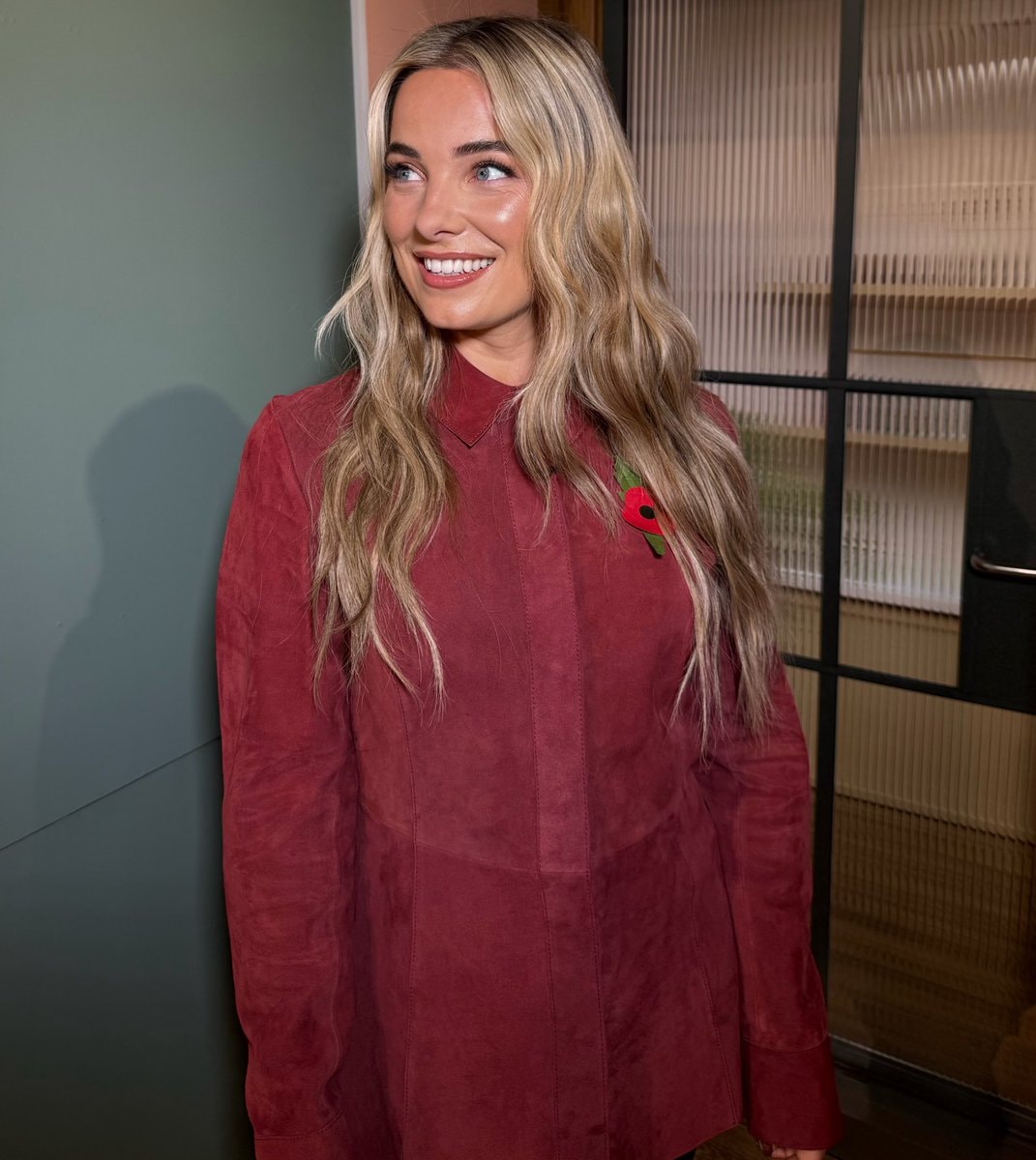 Sian Welby (photo 2 of 3)
