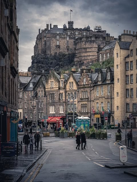 Edinburgh Castle Scotland sunset (photo 3 of 4)