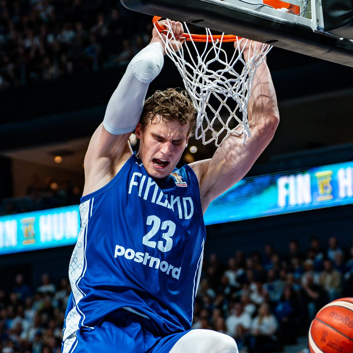 Lauri Markkanen Finland FIBA World Cup Qualifiers (photo 2 of 2)