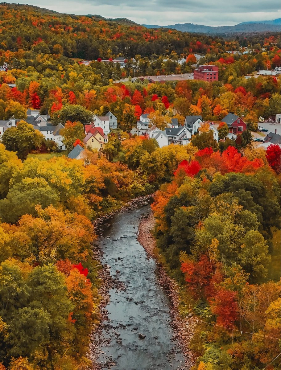 New England fall foliage (photo 3 of 4)