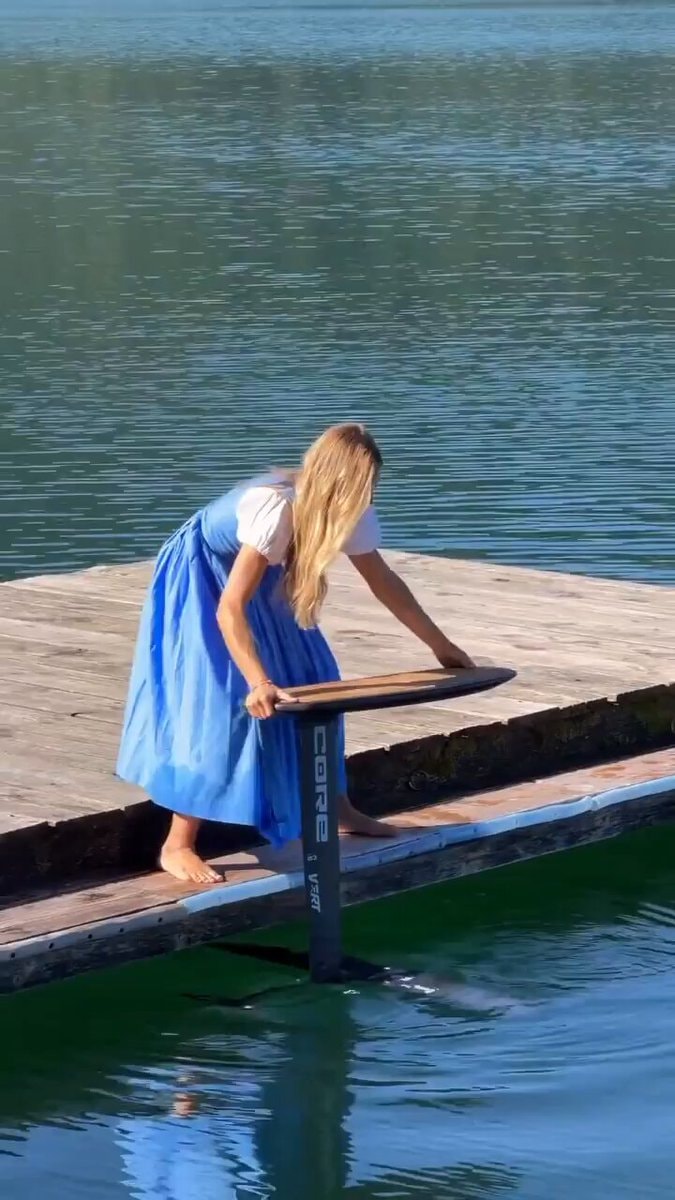 Pump foiling on the water