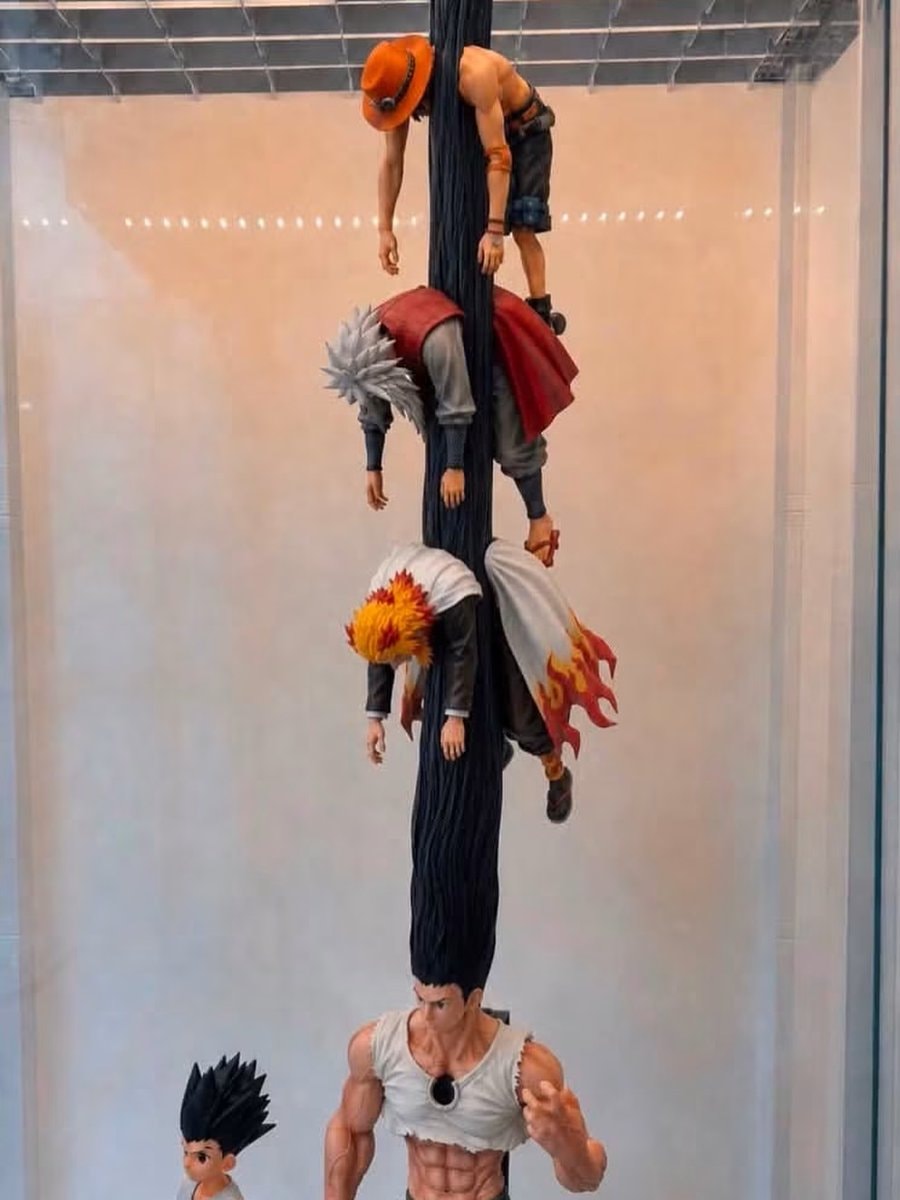 Anime figurine collection One Piece Naruto