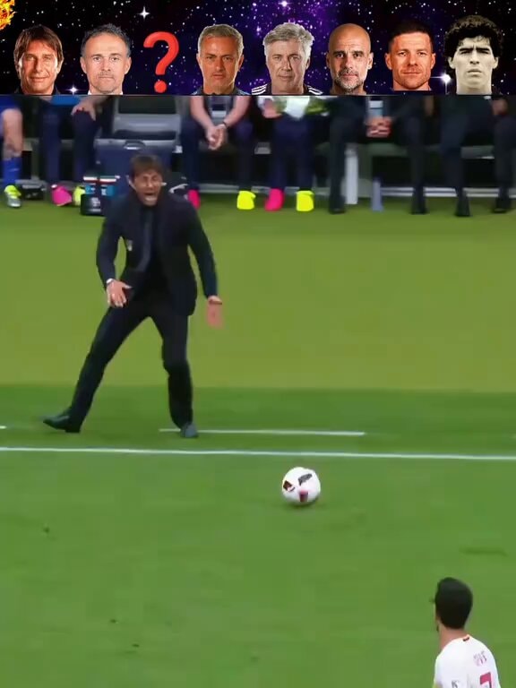 Antonio Conte dramatic pose