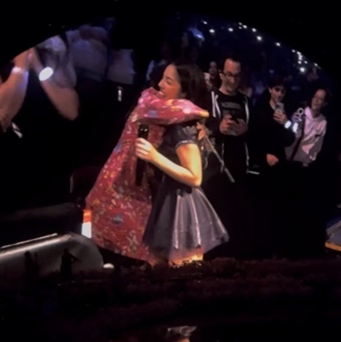 Olivia Rodrigo and Sienna Spiro in Montreal Olivia Rodrigo and Sienna Spiro in Montreal