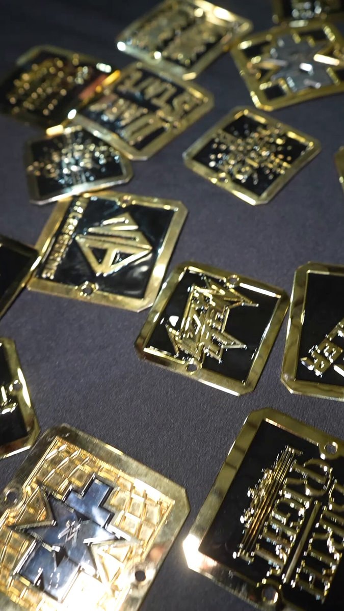 Grayson Waller removes Tony D'Angelo NXT sideplates