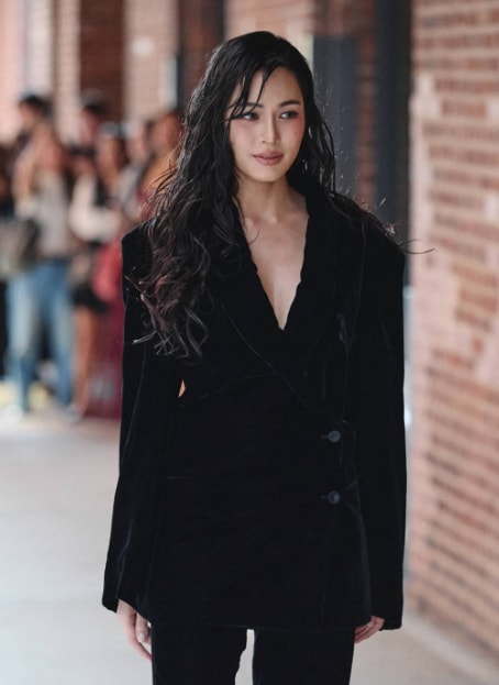 Lingling Kwong NYFW SS27 (photo 2 of 2)
