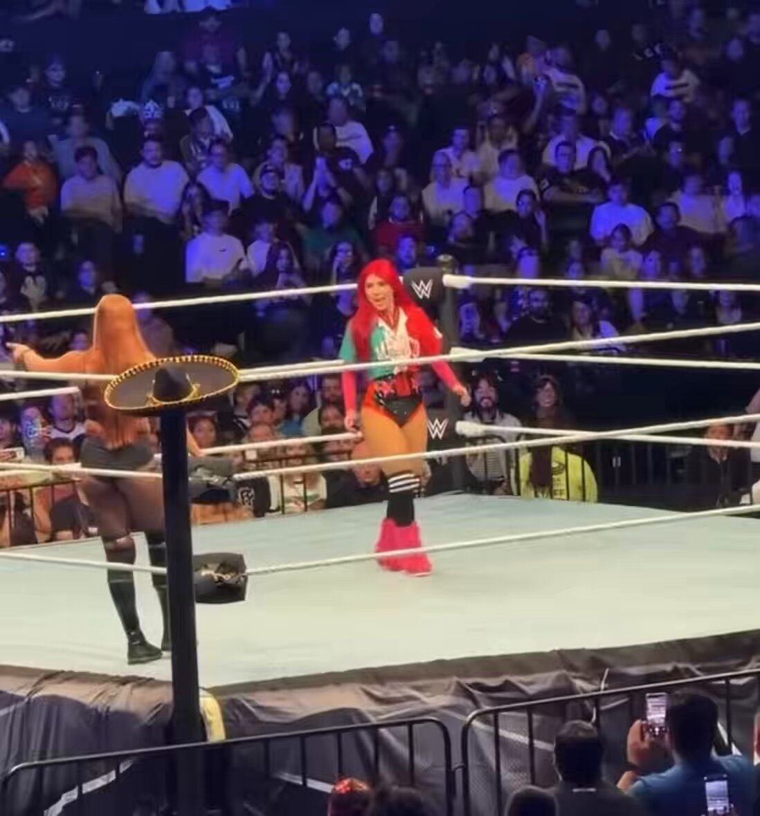 La Catalina at WWE live
