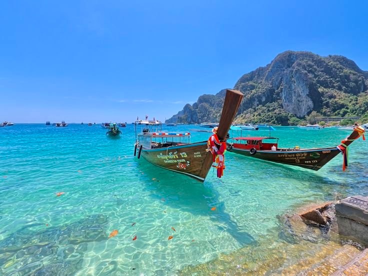 Phi Phi Island Thailand (photo 3 of 3)