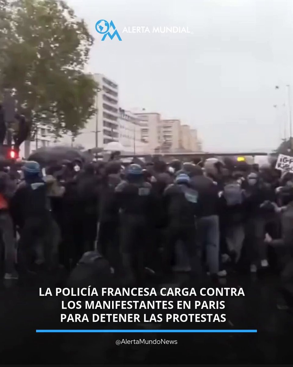 French police charge protesters in Paris