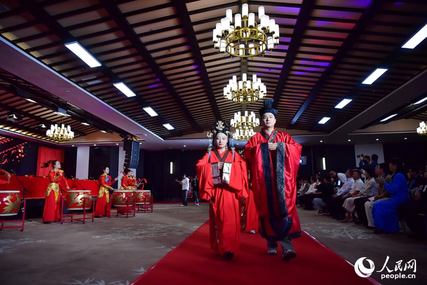 Anyi Ancient Village group wedding