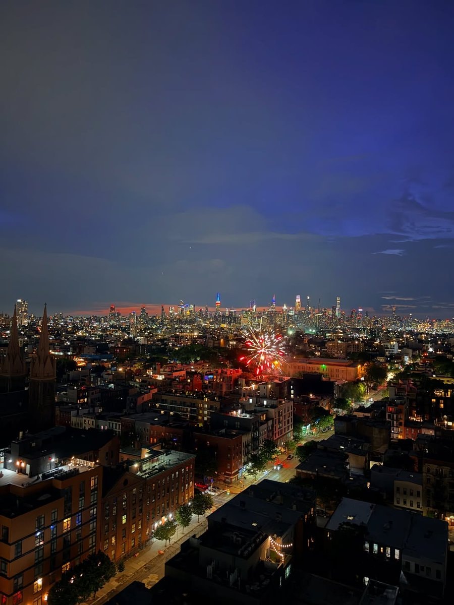 New York City Skyline (photo 2 of 4)