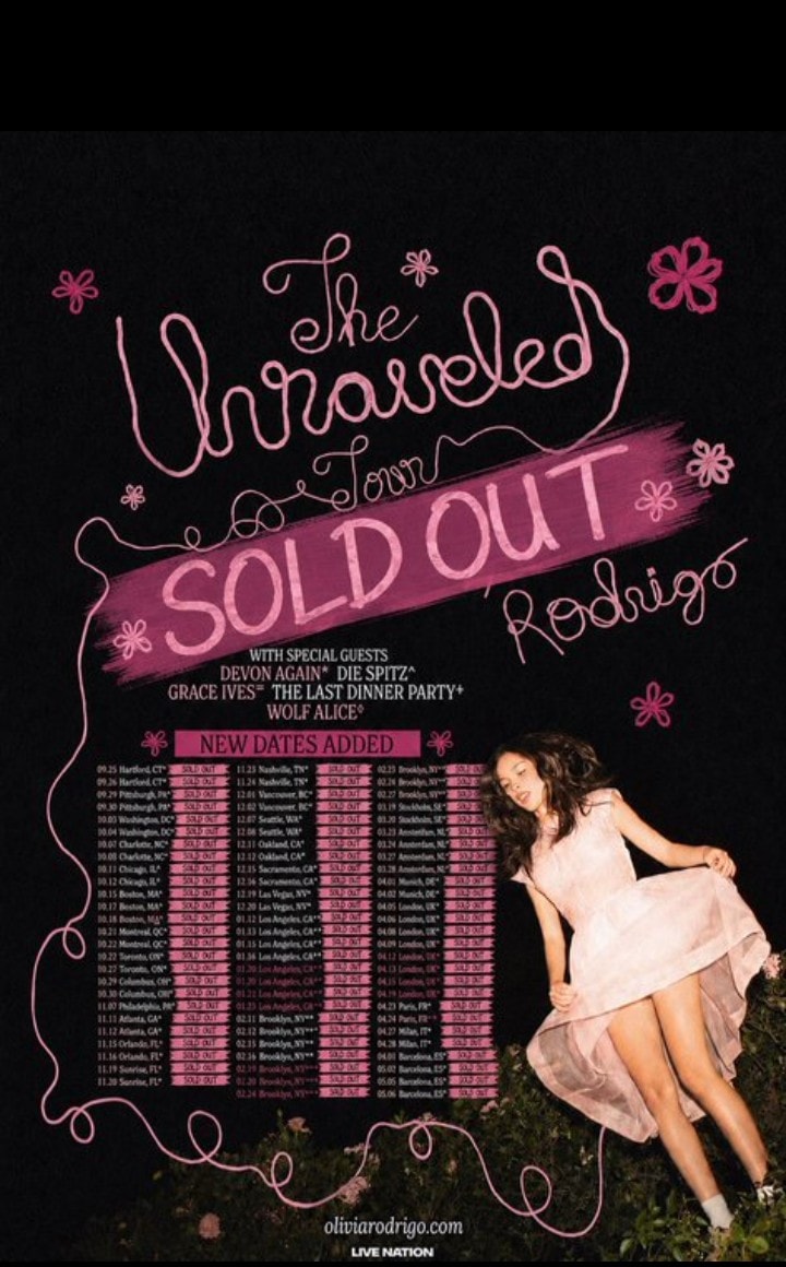 Olivia Rodrigo The Unraveled Tour Sold Out (photo 2 of 2)