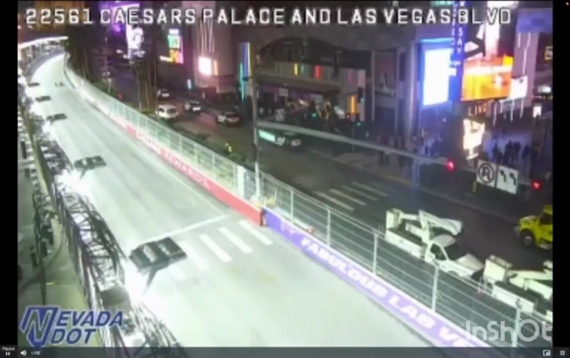 Formula 1 fan uses Vegas traffic cameras to watch race 😭