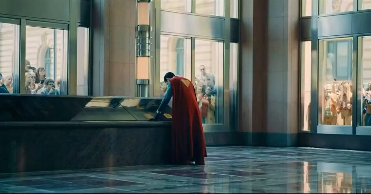 Superman and Guy Green Lantern eligibility