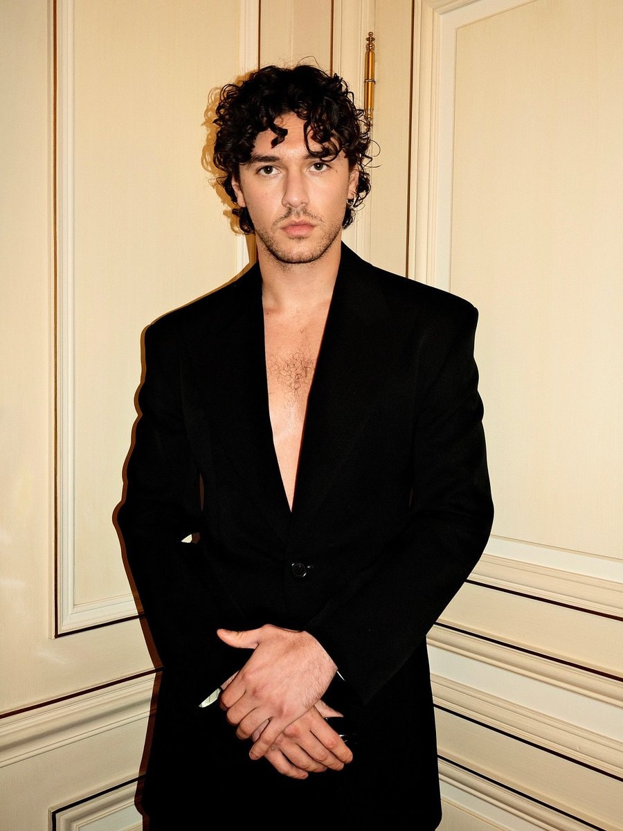 aikaflores PFW Belmont Cameli YSL (photo 3 of 4)