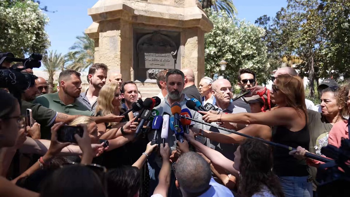 Santiago Abascal in Ceuta on Pedro Sánchez