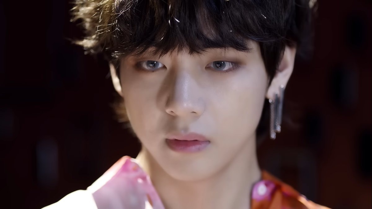 BTS Fake Love 8th anniversary (photo 2 of 4)