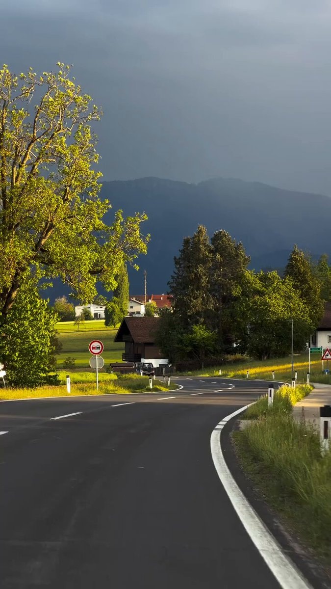 Australia road