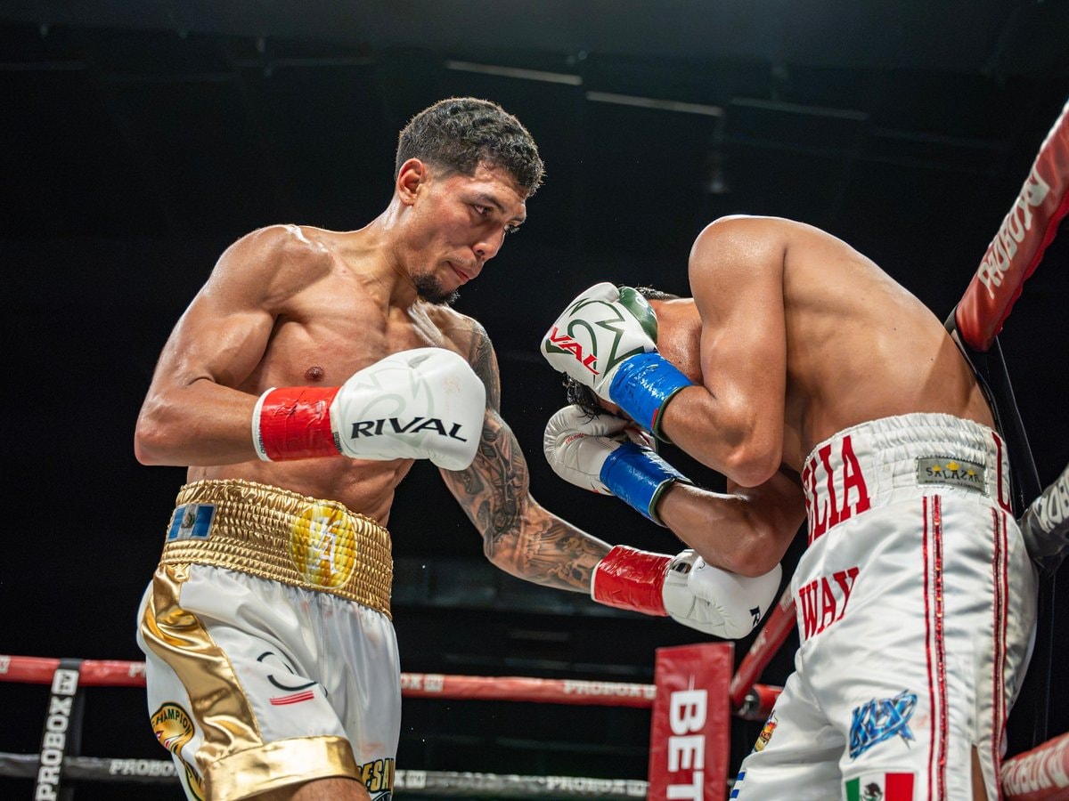 Kevin Anton retains title (photo 3 of 4)