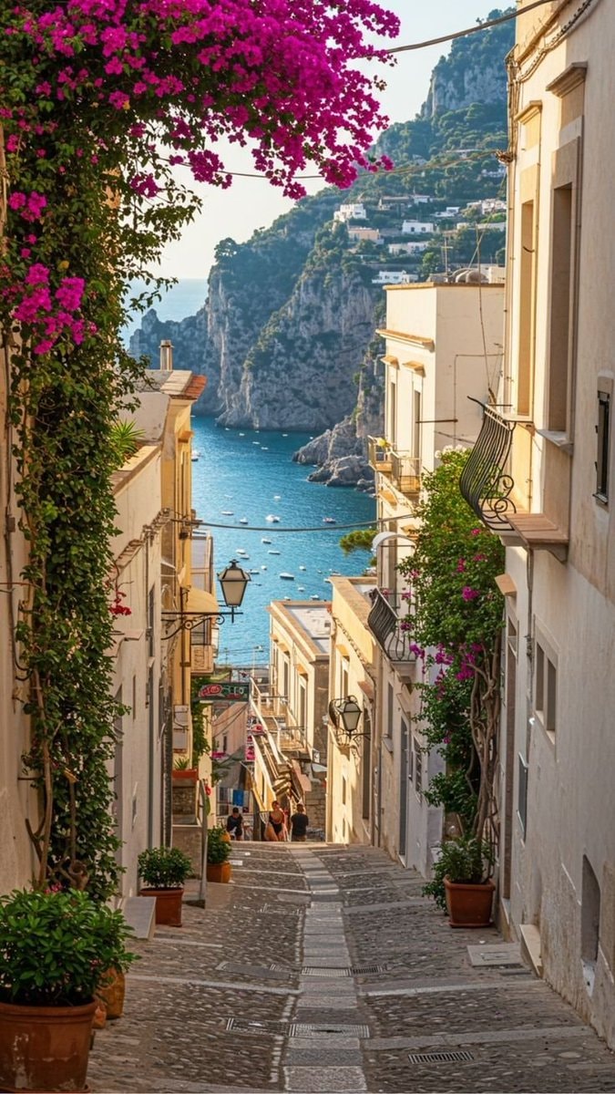 Italy coastal village (photo 2 of 4)