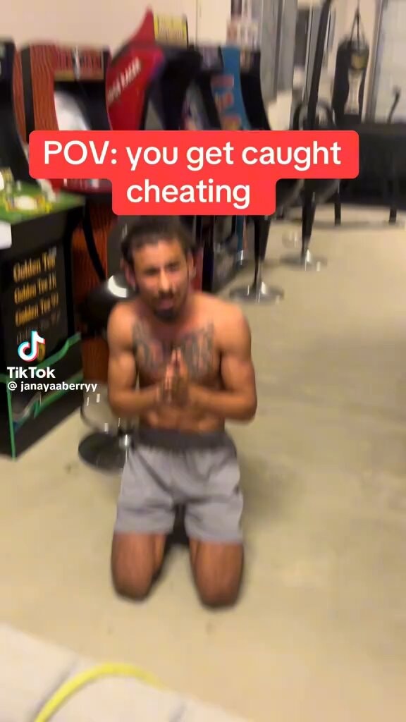 Julian Newman begs girlfriend