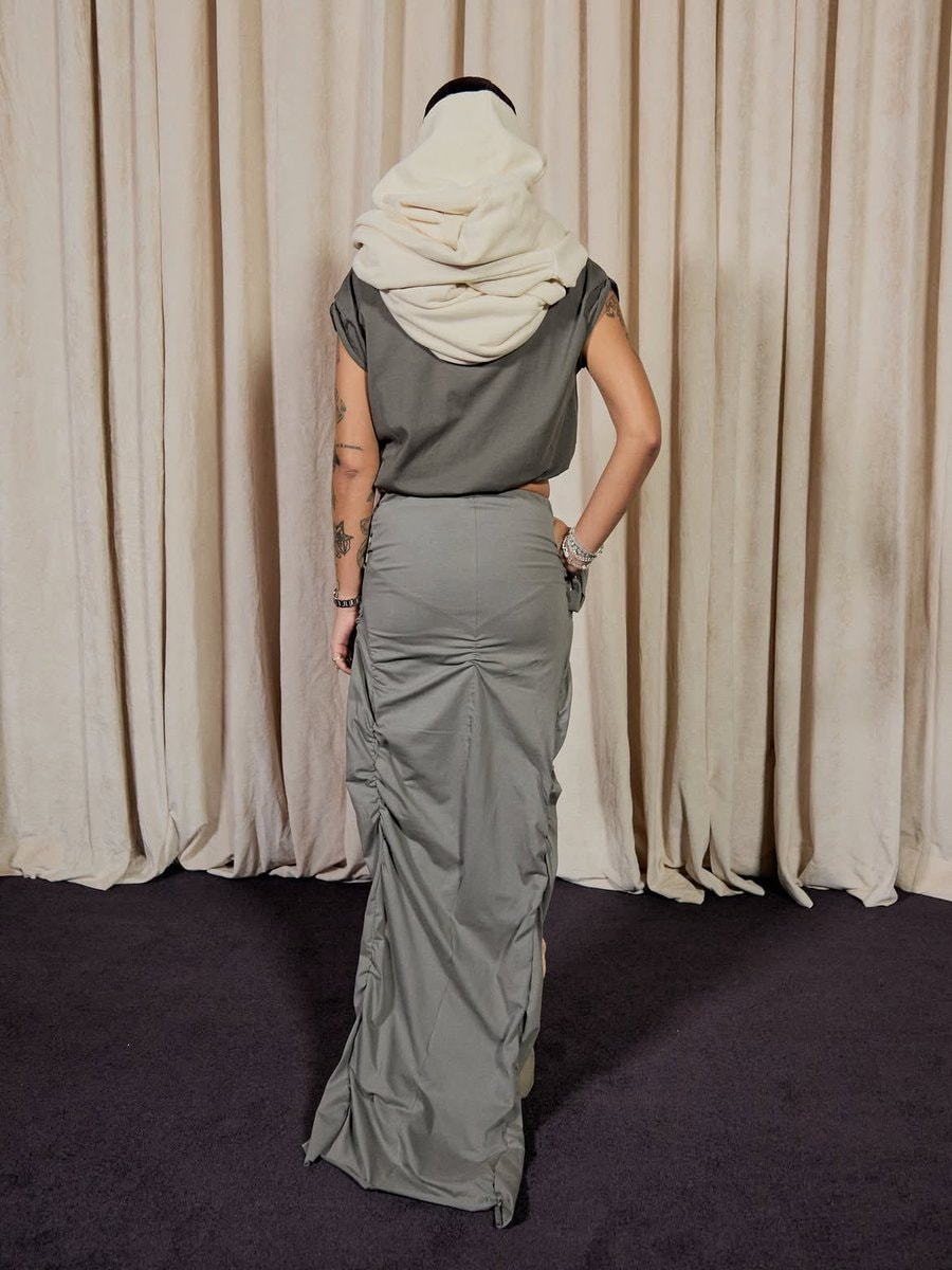Giovanna Ramos VIVET collection (photo 3 of 3)