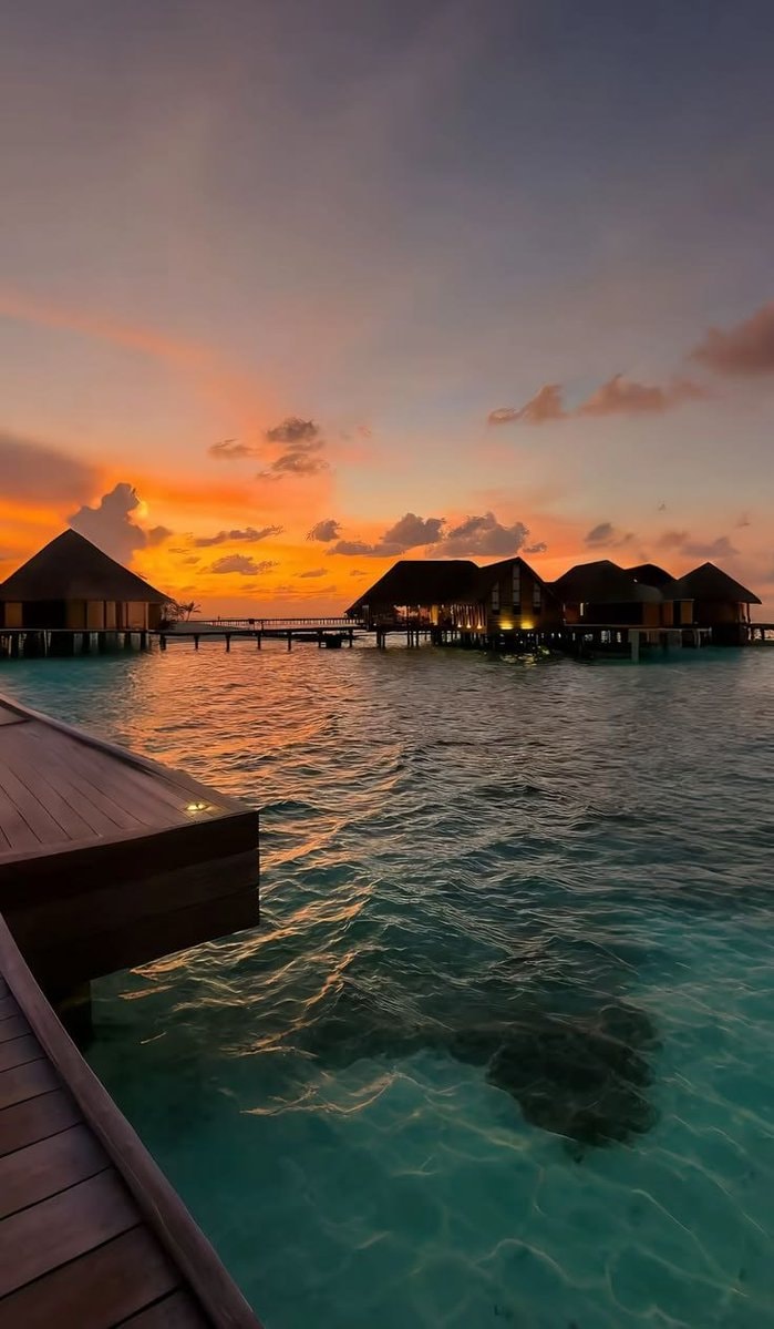 Maldives sunset scene