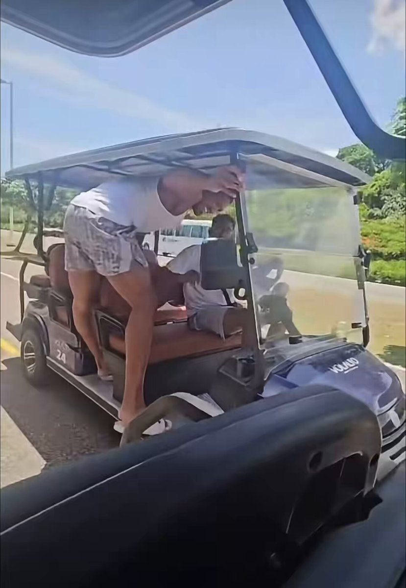Anthony Joshua golf buggy race